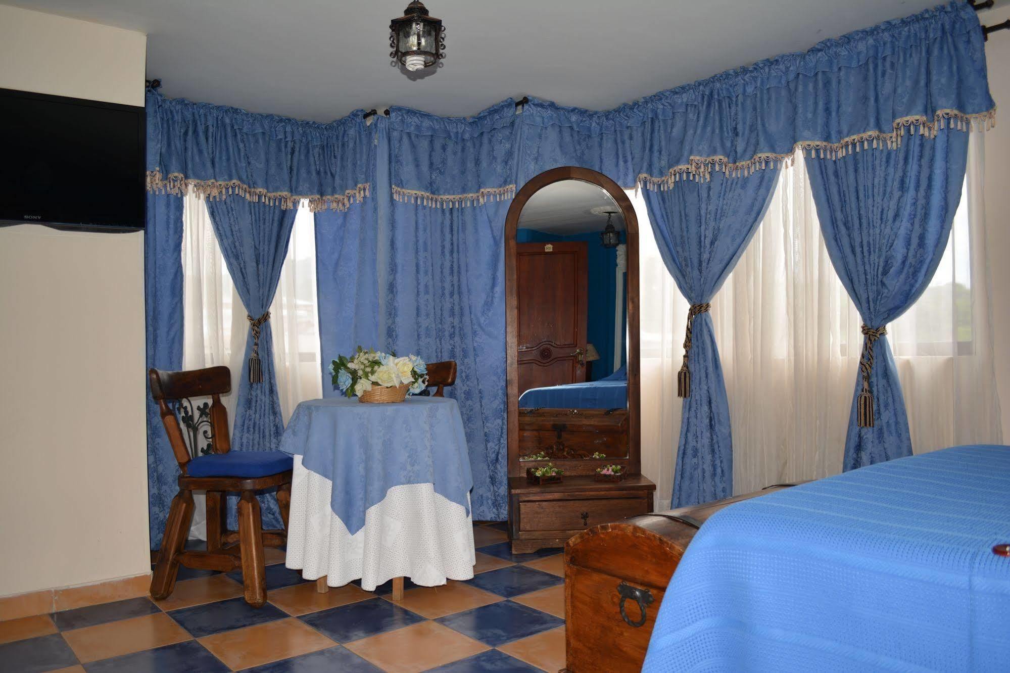 Hotel Casa Colonial 산타 로사 데 카발 외부 사진